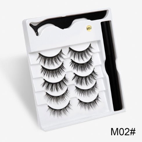 A Pair Of False Eyelashes With Magnets In Fashion - Zentelle Beauty