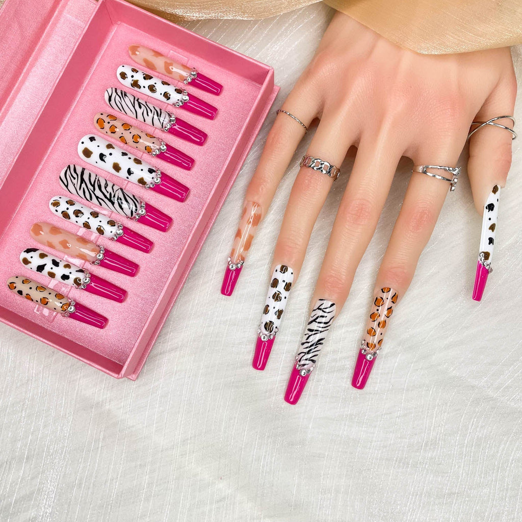 GGDDSHA Nails 10pcs Handmade Press On Nails - GlitterGold Diamond Extra Long Stiletto Reusable Gel UV FinishedFalse Nails, Designer Fashion 3D Hand - painted Nails ,Diamond Zebra - Zentelle Beauty