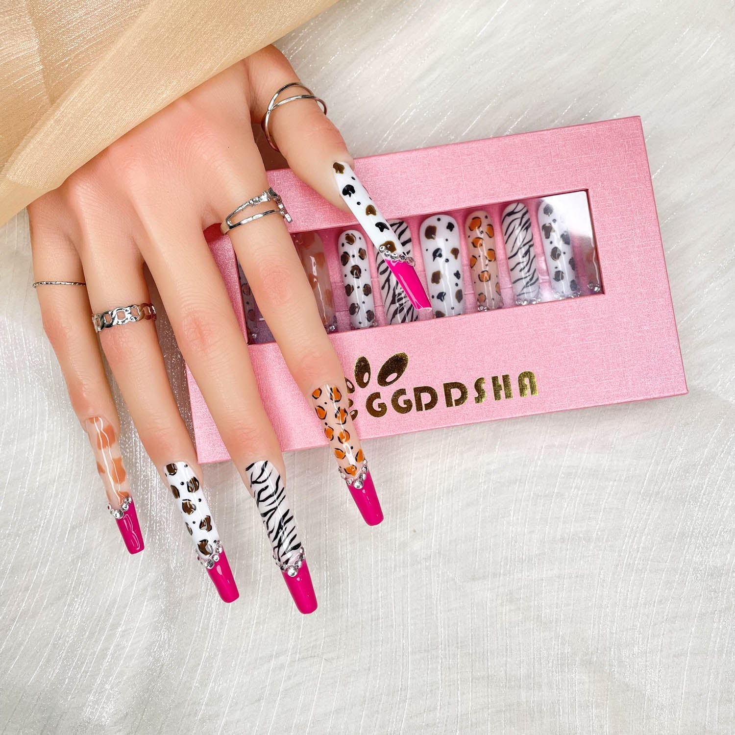 GGDDSHA Nails 10pcs Handmade Press On Nails - GlitterGold Diamond Extra Long Stiletto Reusable Gel UV FinishedFalse Nails, Designer Fashion 3D Hand - painted Nails ,Diamond Zebra - Zentelle Beauty