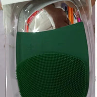 Silicone Face Cleansing Brush - Skin Care Massager and Cleanser - Zentelle Beauty